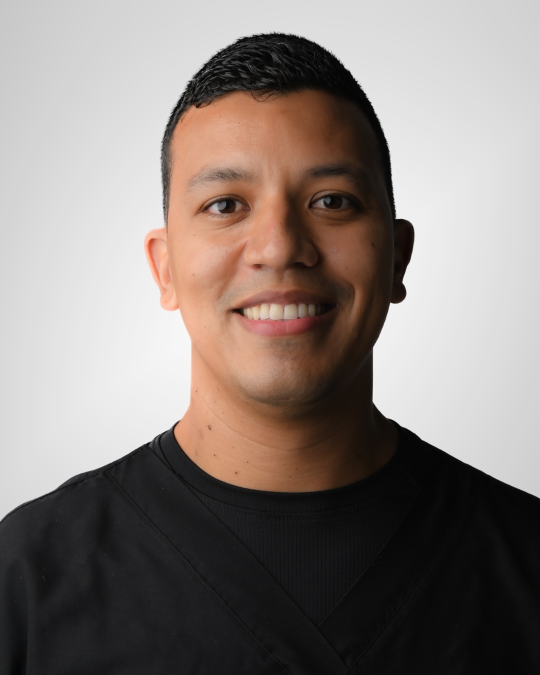 alex-marbella-hygienist