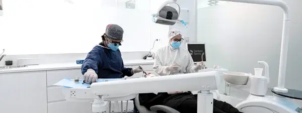 teeth bonding marbella