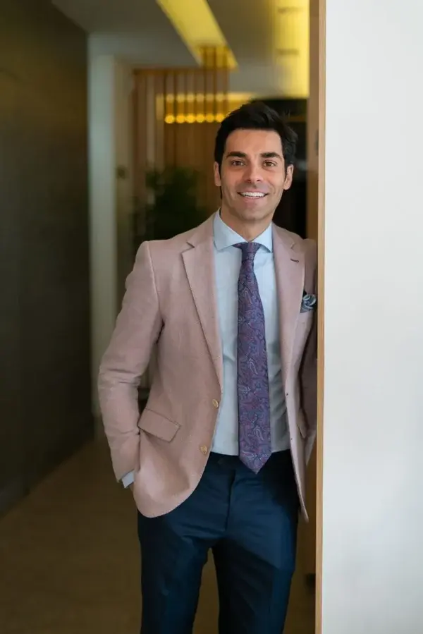 Dr. Bruno Pereira